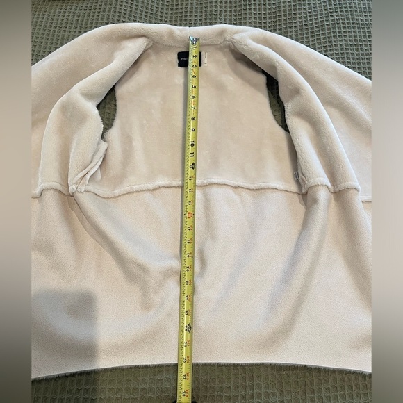 Dolce Cabo faux fur shearling cream vest XS - Picture 6 of 7